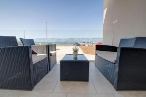Apartments Glamour, 10m from the beach, Nin